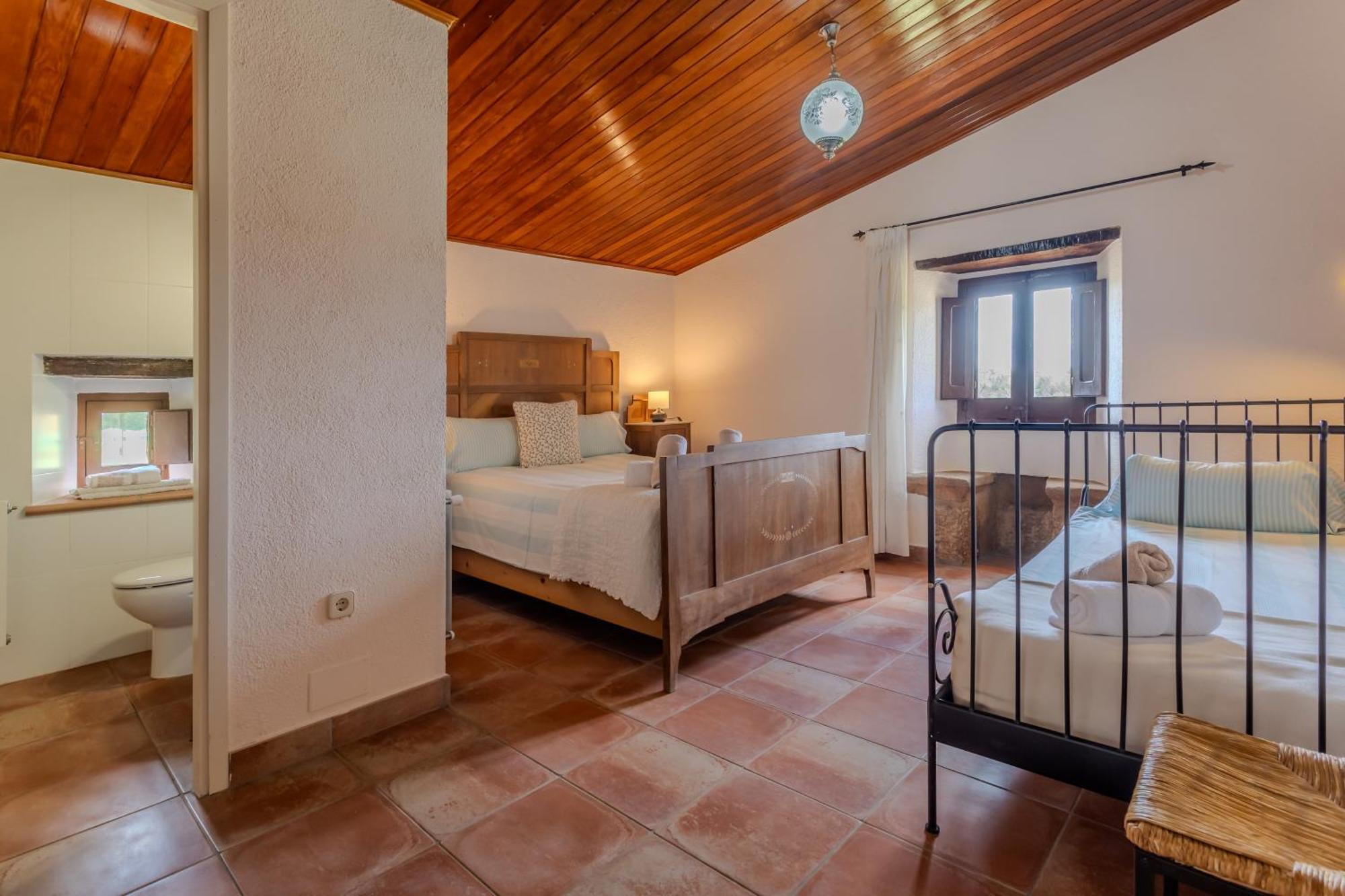 La Pahissa De Can Abras Casa Rural Girona Dış mekan fotoğraf